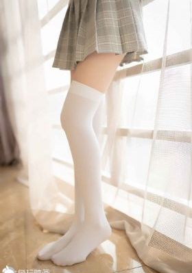 抽搐电击罚女仆夹震蛋器憋尿虐乳