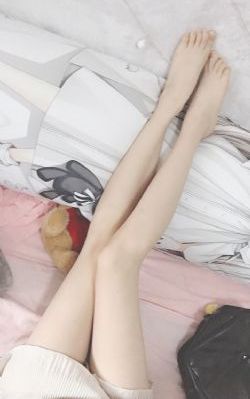 新梅金瓶